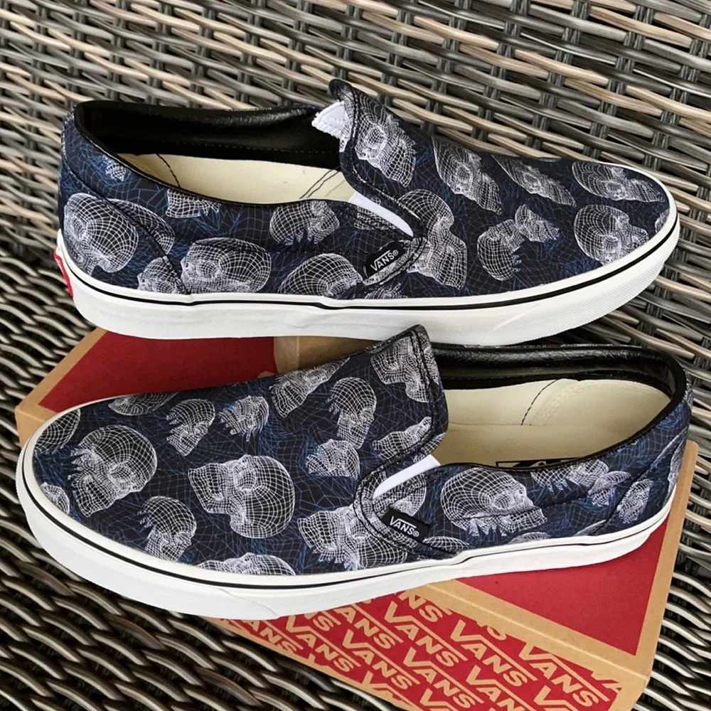 Vans Classic Slip-On Wireframe Skulls black/true White MENS - Picture 11 of 16